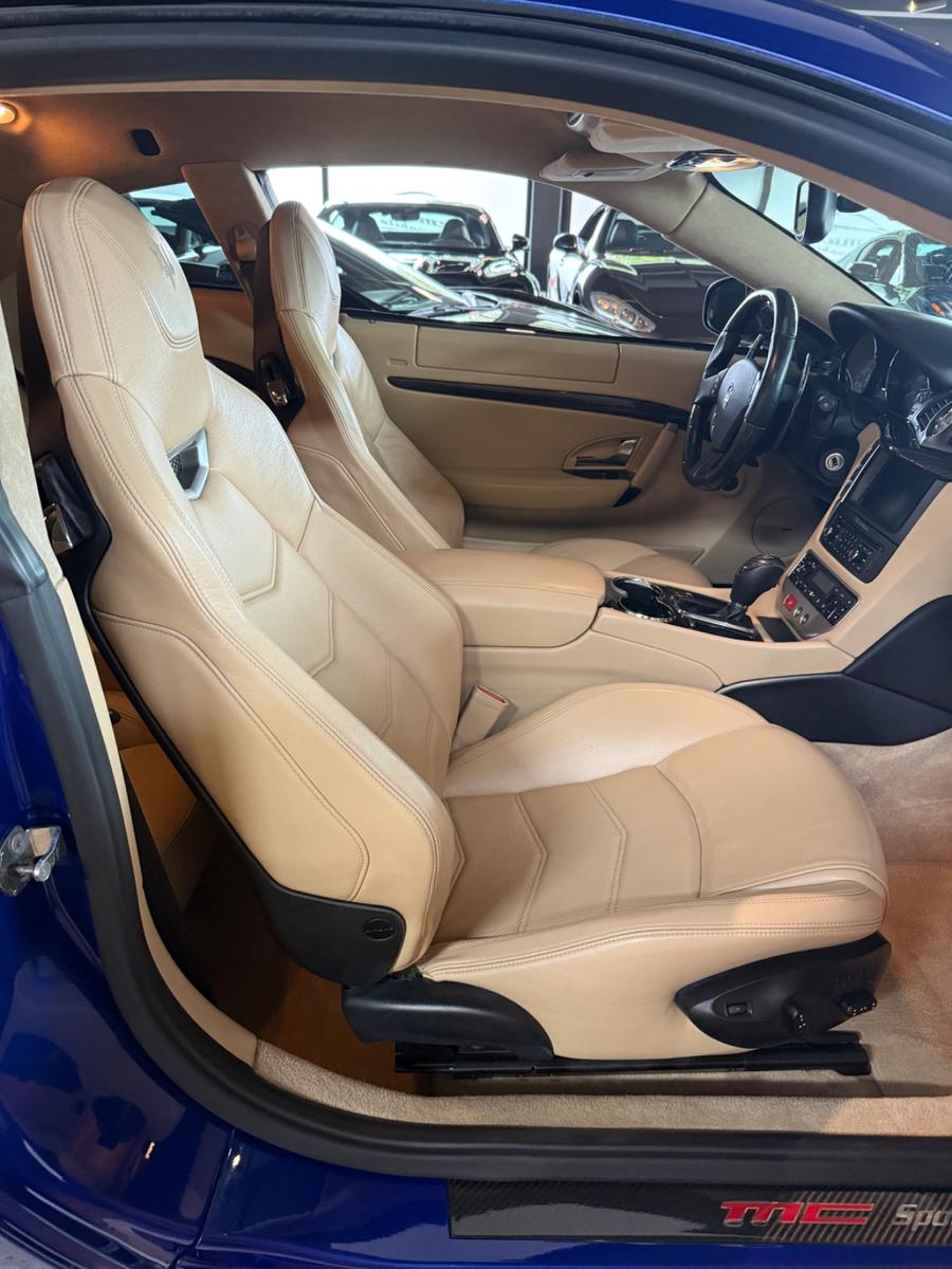 Maserati Grandturismo MC 4.7 V6 460ch - Hayon éléctrique - Volant Carbone - Sièges sport éléctriques - Hayon éléctrique