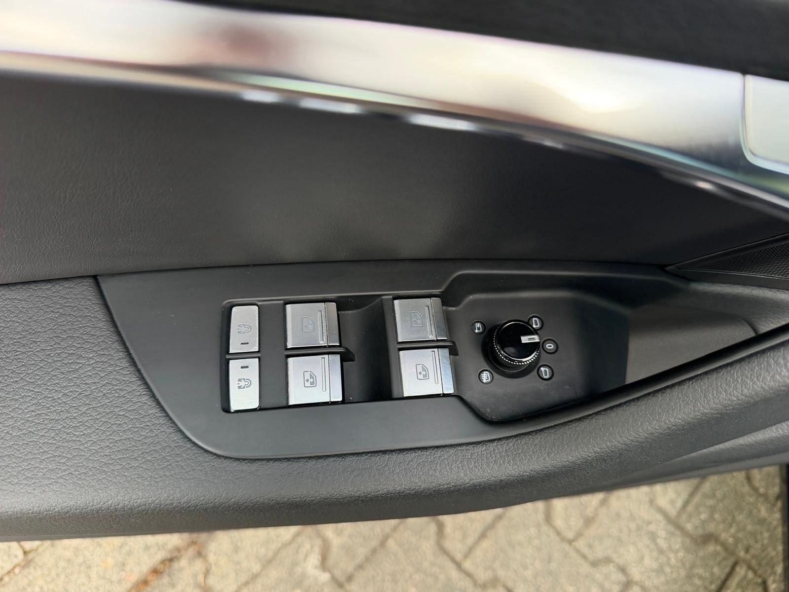 Fahrzeugabbildung Audi A6 40TDI Design MEMO+LEDER+SHZ+NAVI+KAMER+ACC+18