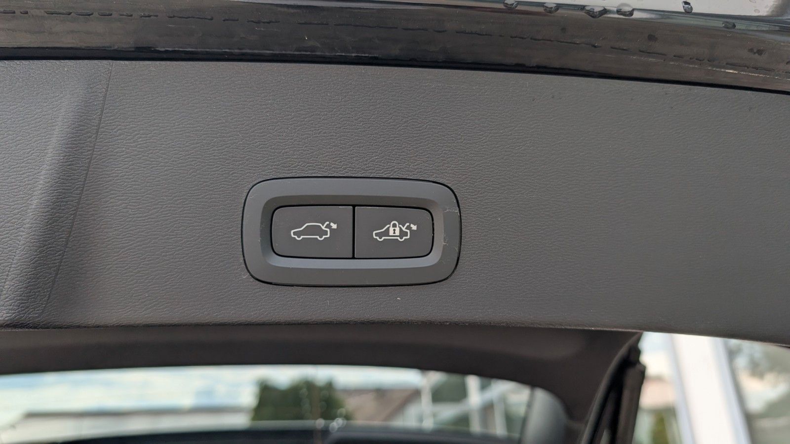 Fahrzeugabbildung Volvo XC 40 B4/Standheizung/Winterpaket