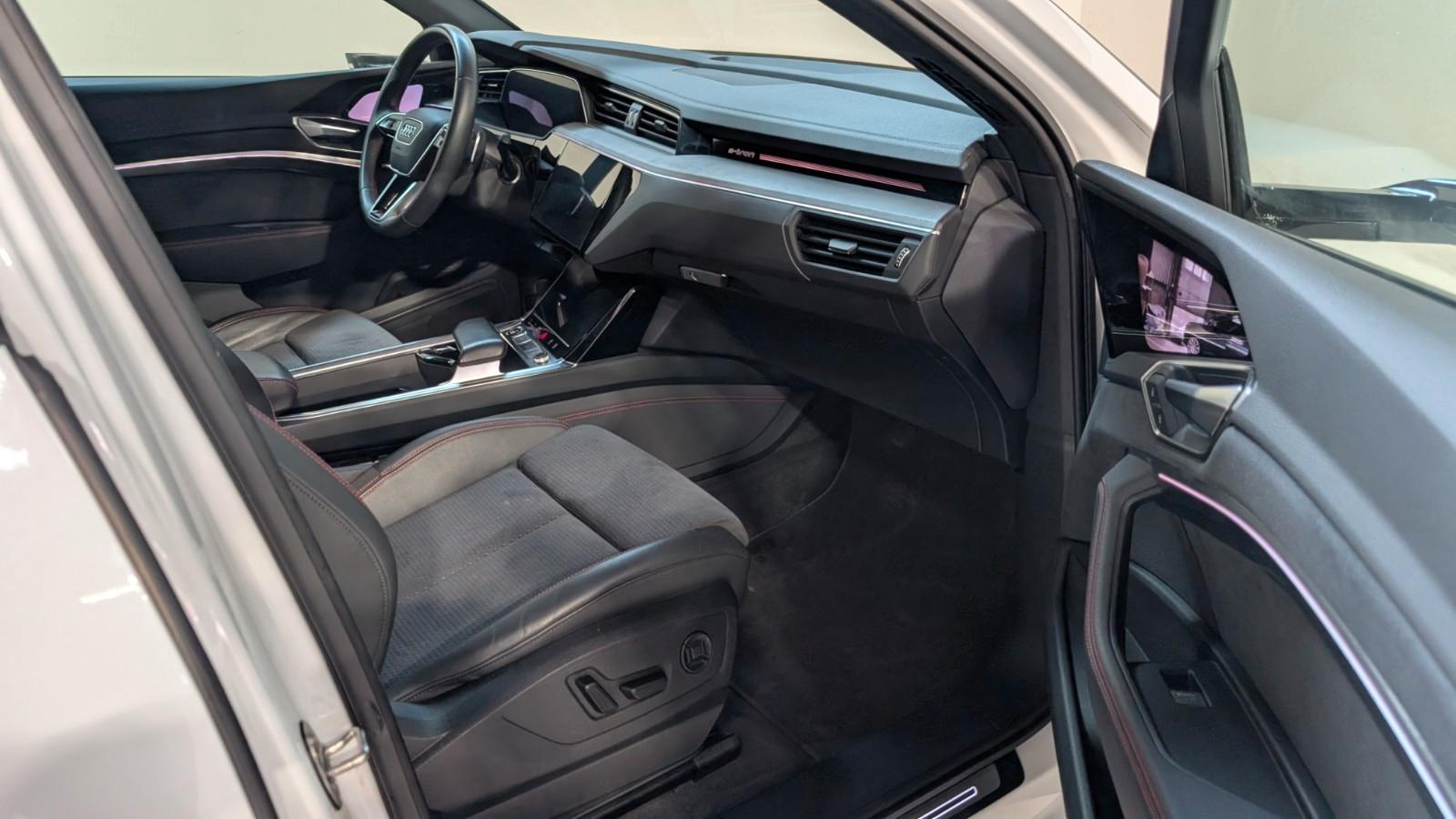 Audi Q8 Sportback e-tron 55 quatt S line AIR*BLACK-S