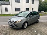 Opel Zafira Tourer 7Sitzer Diesel - Opel Zafira Tourer in Düsseldorf