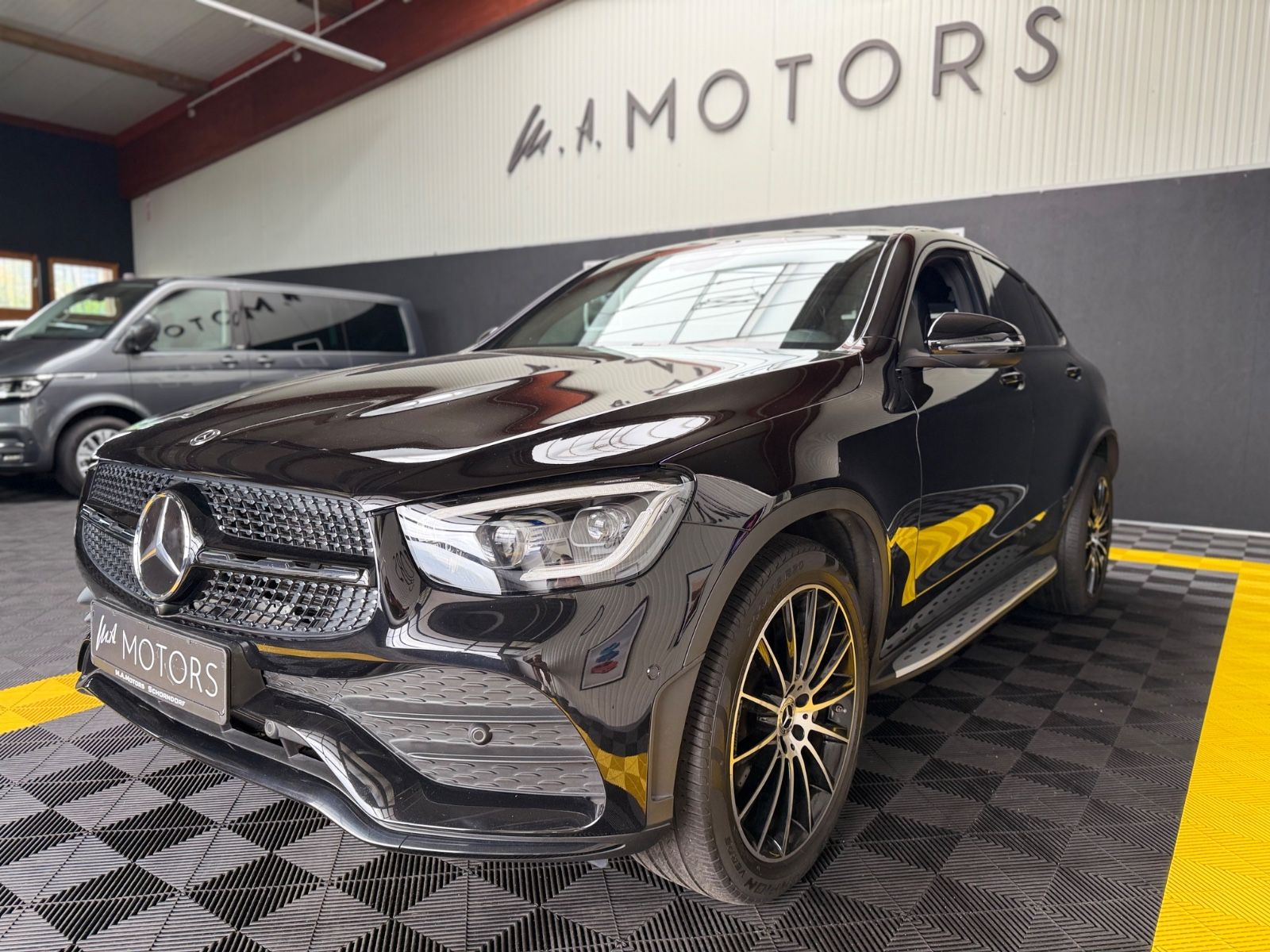 Mercedes-Benz GLC 300 COUPE 4MOT BURMESTER AMG GSD WIDESCREEN foto 2