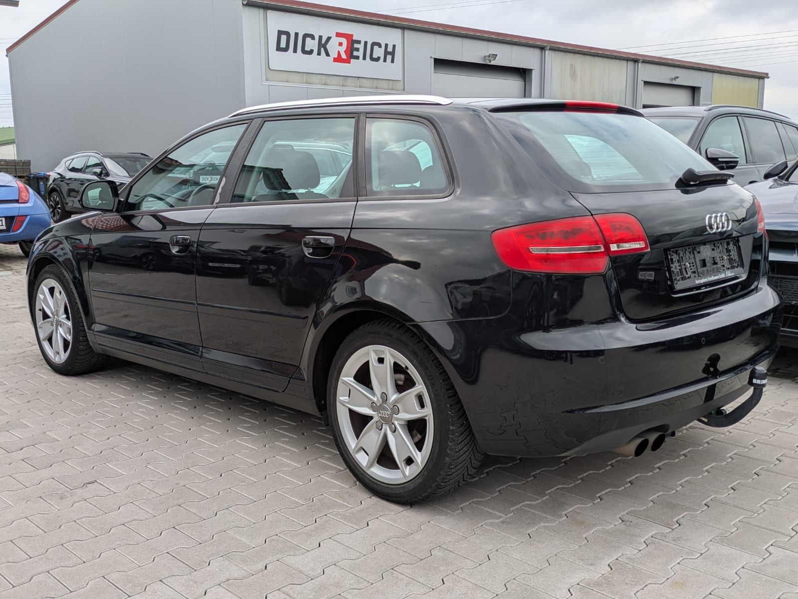 Fahrzeugabbildung Audi A3 2.0 TDI SPORT XENON*TÜV*AHK*MFL*KLIMA