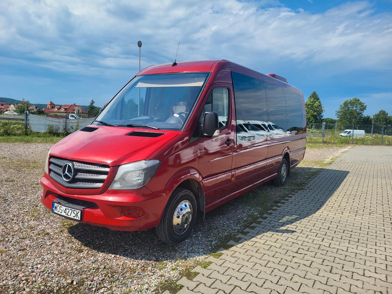 Mercedes-Benz Sprinter 519 CDI - 24 places