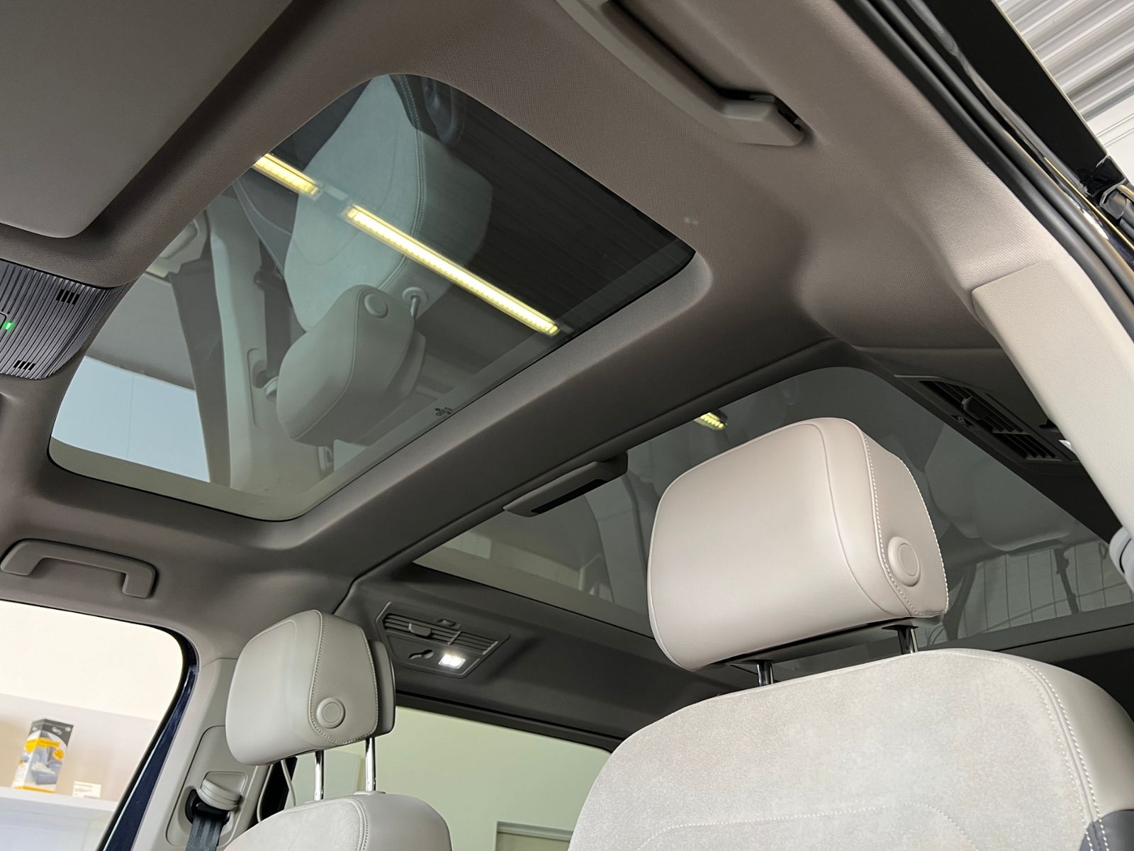Fahrzeugabbildung Volkswagen T7 Multivan Style 2.0 TDI DSG *AHK, IQ.Light, Pa