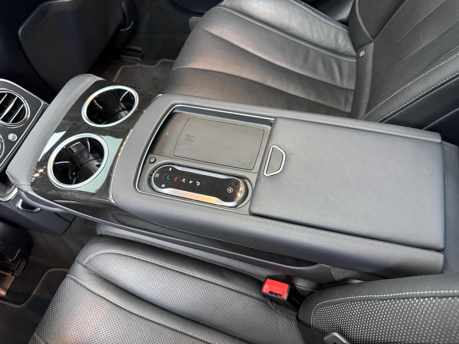 Fahrzeugabbildung Mercedes-Benz AMG 4MATIC/BURMES/HUD/PANO/DISTRO/3xTV/CHAUFFEUR