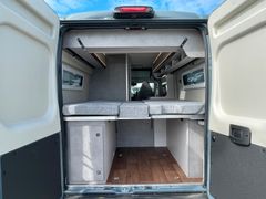 Pössl Summit Shine 600 L  | Premium & Assistenz Paket*