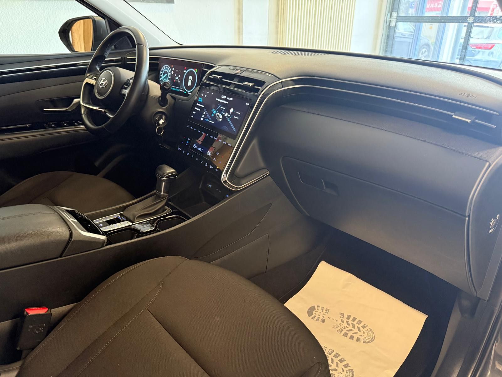 Fahrzeugabbildung Hyundai Tucson Select Mild-Hybrid 4WD / AHK / LED / NAVI