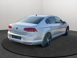 Volkswagen Passat Lim. Navi-LED-SHZ-Massage-ACC - Volkswagen Passat mit Diesel-Antrieb