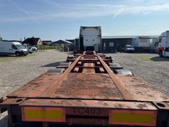 Fahrzeugabbildung Andere HFR SB240