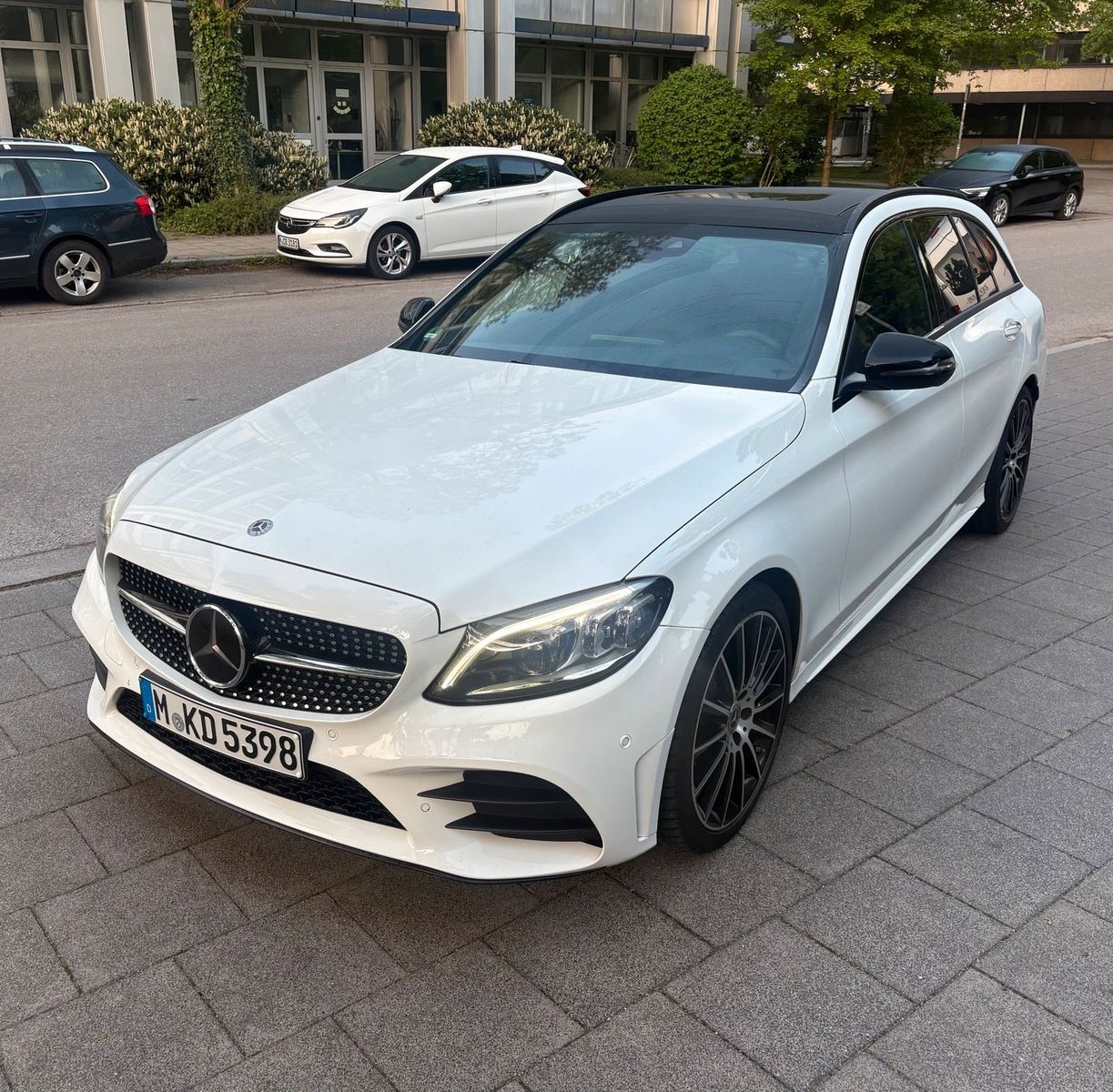 MERCEDES-BENZ Mercedes C 220d AMG Night Edition S205 W205