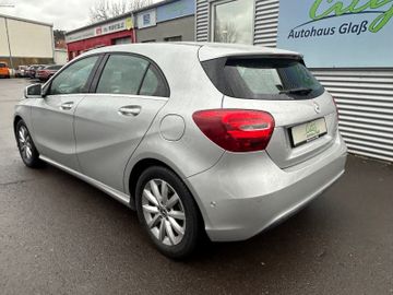 Mercedes-Benz A 180 BlueEfficiency+Navi*SHZ+PDC+19TKM!!!