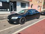Audi A8 4E D3 3.0TDI Schwarz Facelift - Audi A8: Facelift