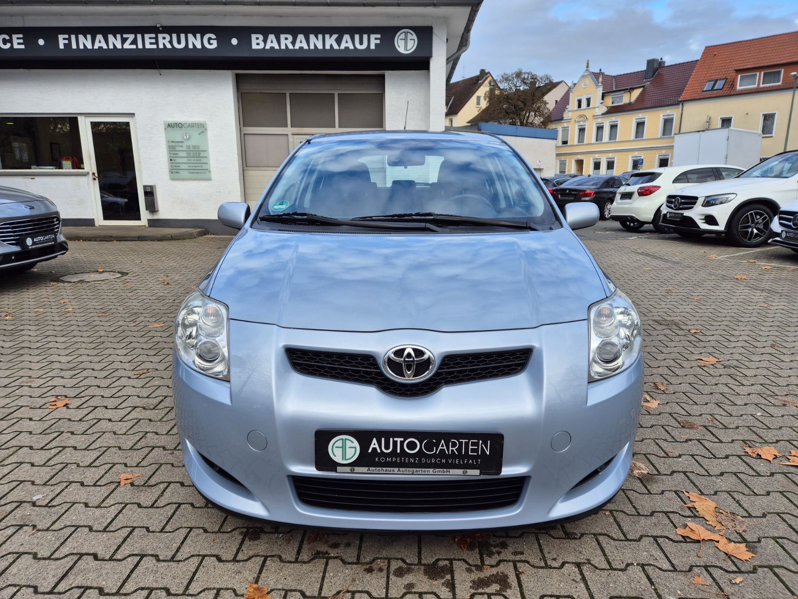 Toyota Auris Sol