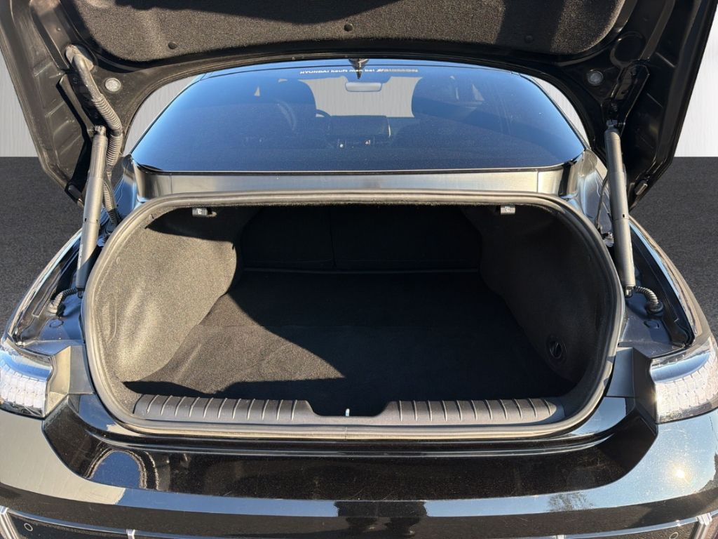 Hyundai IONIQ 6 – Bild 12