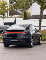Tesla MODEL Y PREMIUM - LAUNCH EDITION - BOOST MODE  - Tesla Gebrauchtwagen von 2025