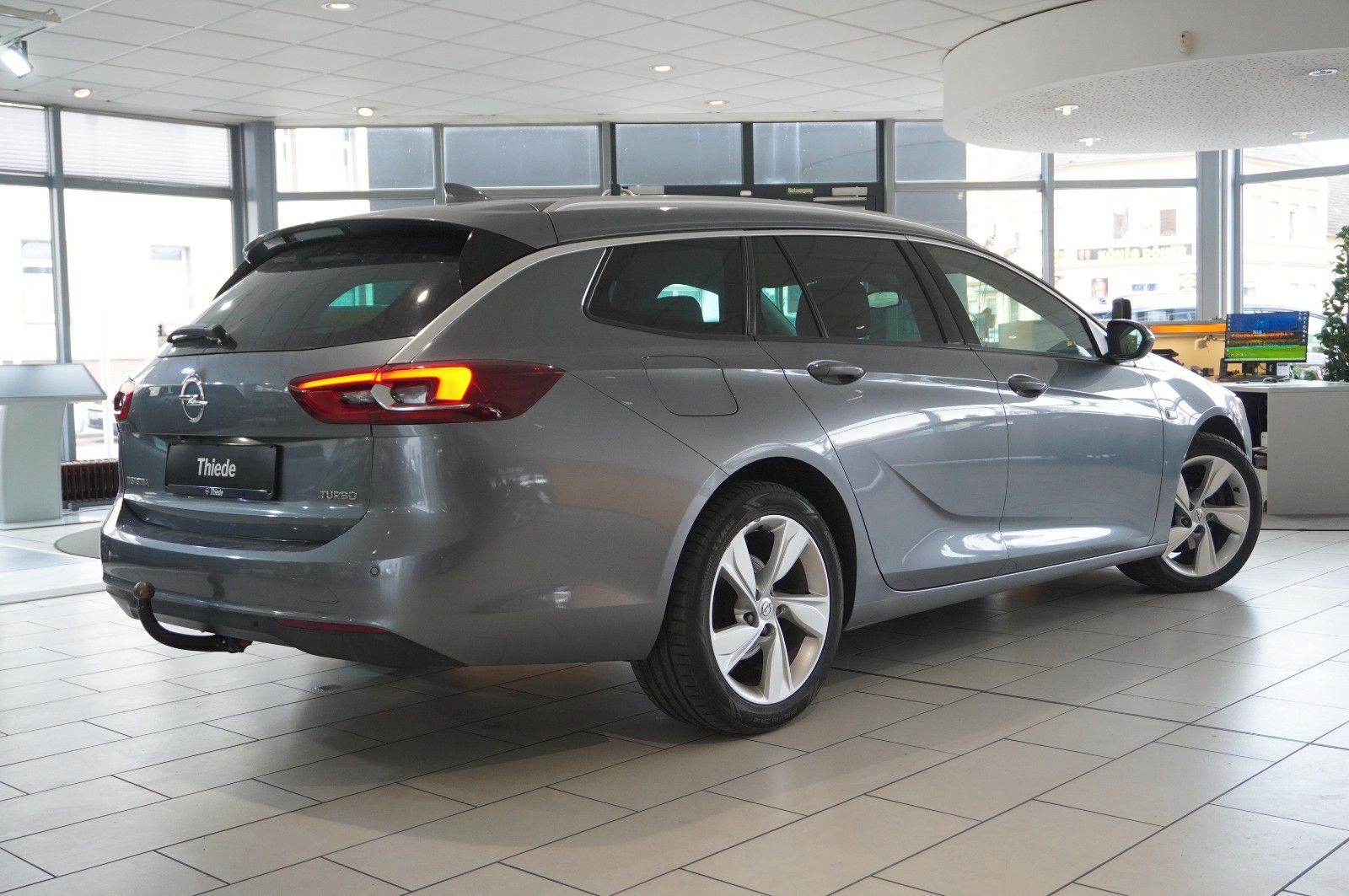 Fahrzeugabbildung Opel Insignia B ST 1.5T DYNAMIC NAVI/LED/KAMERA/AHK