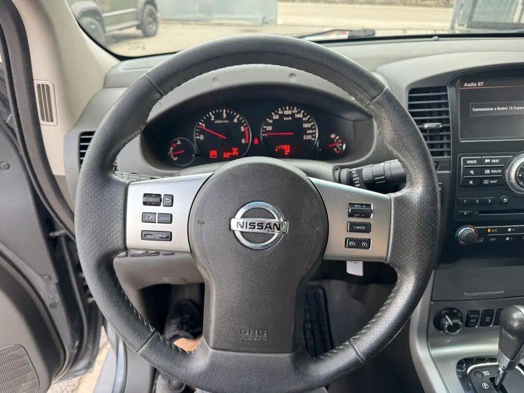NISSAN NAVARA 3.0 DCI 4 PORTE DOUBLE CAB LE V6 | 231 ch | BVA | TOIT OUVRANT