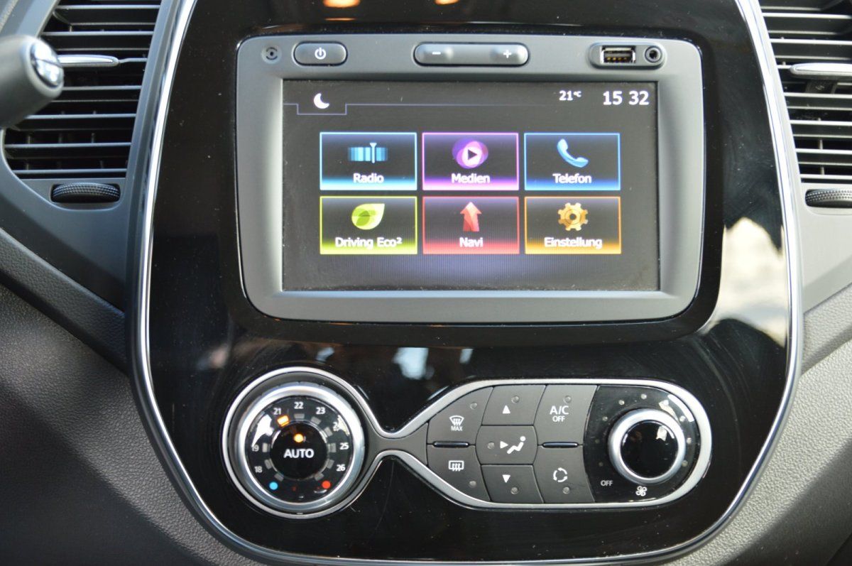 Fahrzeugabbildung Renault Captur   Limited SHZ Alu Ganzjahresreifen
