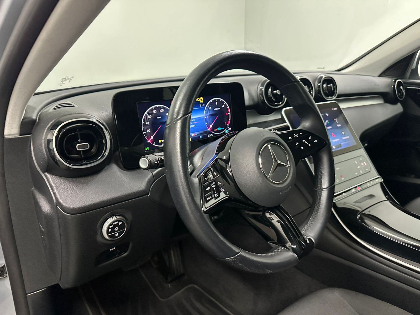 Fahrzeugabbildung Mercedes-Benz C 200 d T Autom *DISTRO*LED*NAVI*AHK*AVANTGARDE