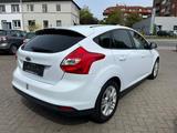 Ford Focus Lim. 1.6 ZAHRIEMEN NEU SHZ KLIMA ALU - Ford Focus mit Benzin-Antrieb: Kleinwagen