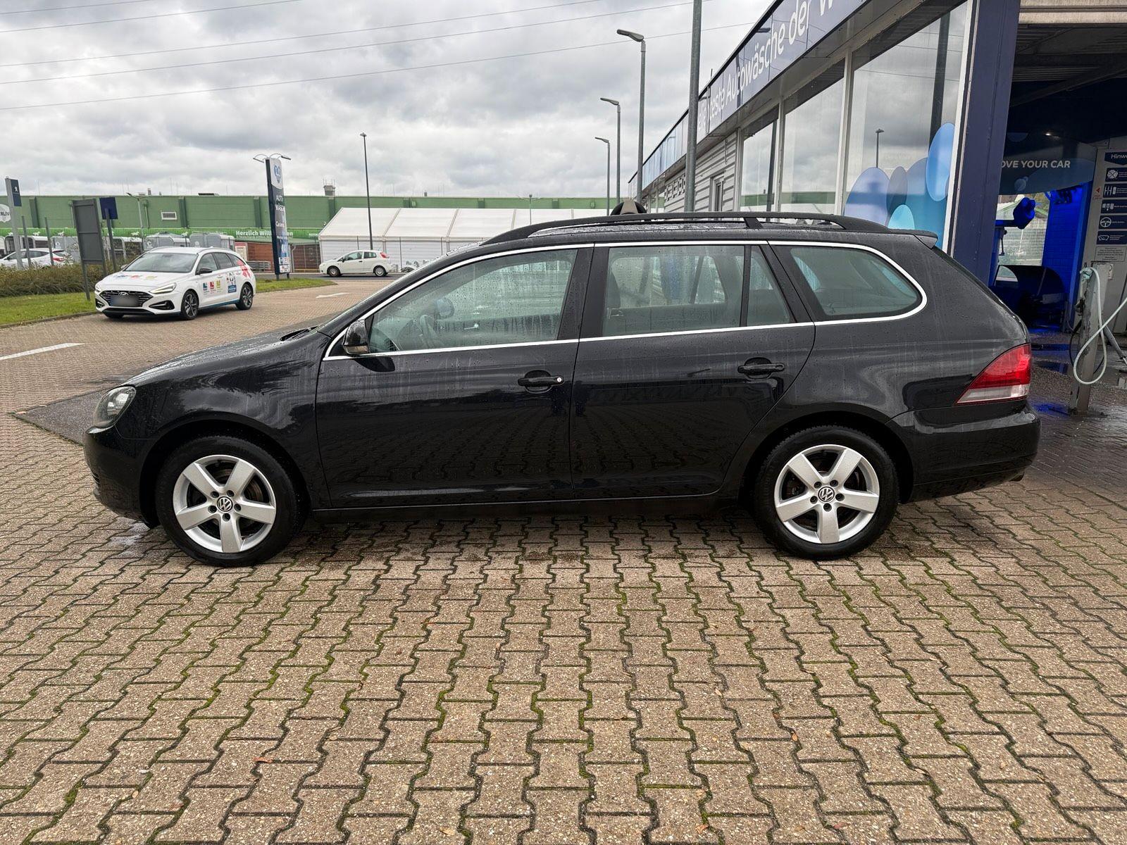 Volkswagen Golf 2010 — двигун 101 HP (74kW)