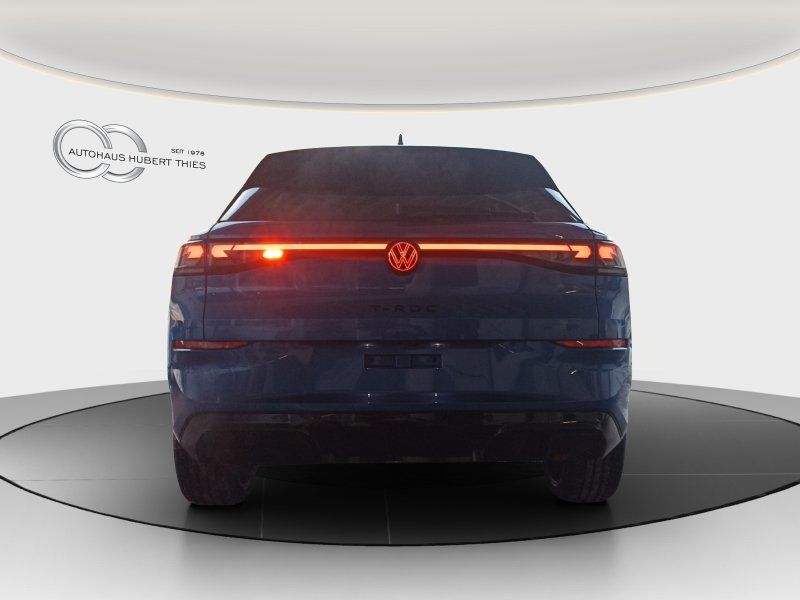 Fahrzeugabbildung Volkswagen T-Roc NEU 1.5 eTSI R-Line Black Style  NAVI+IQ-L