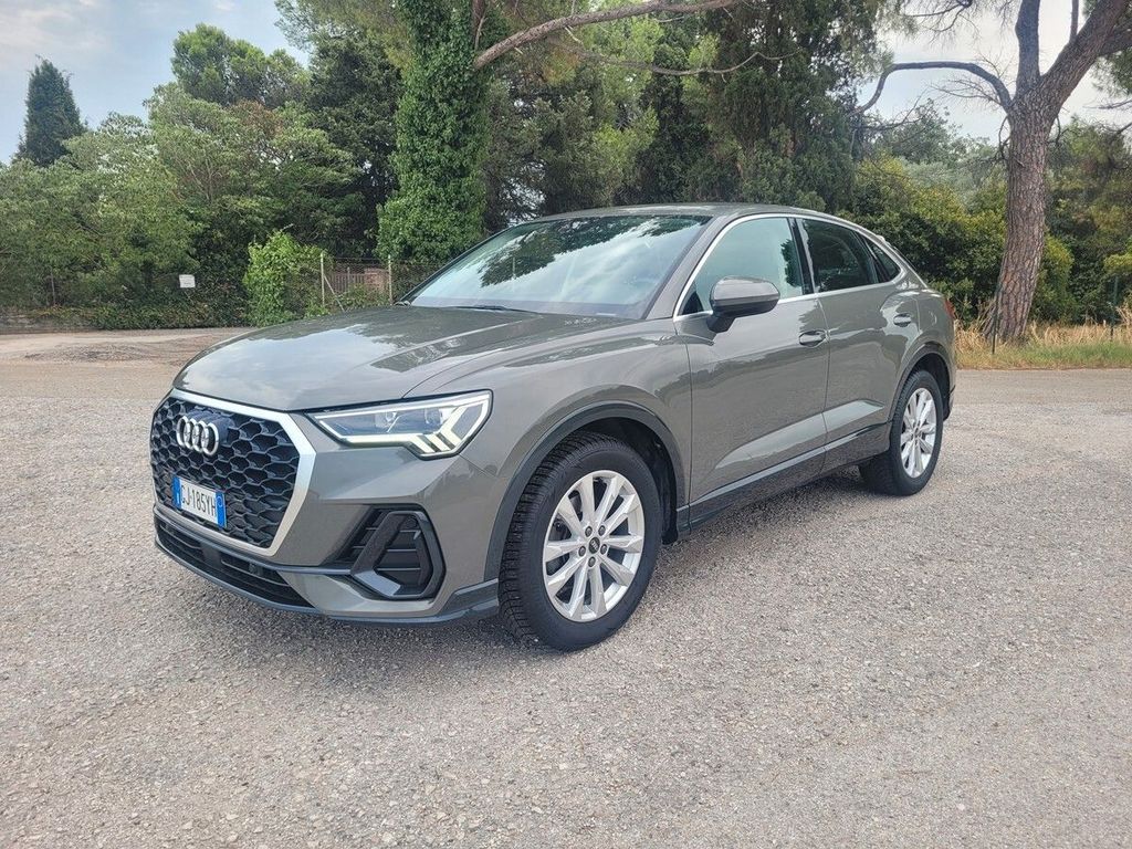 Image of Audi Q3