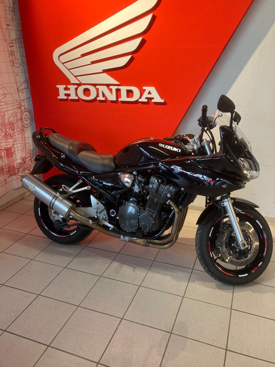 Suzuki GSF 1200S