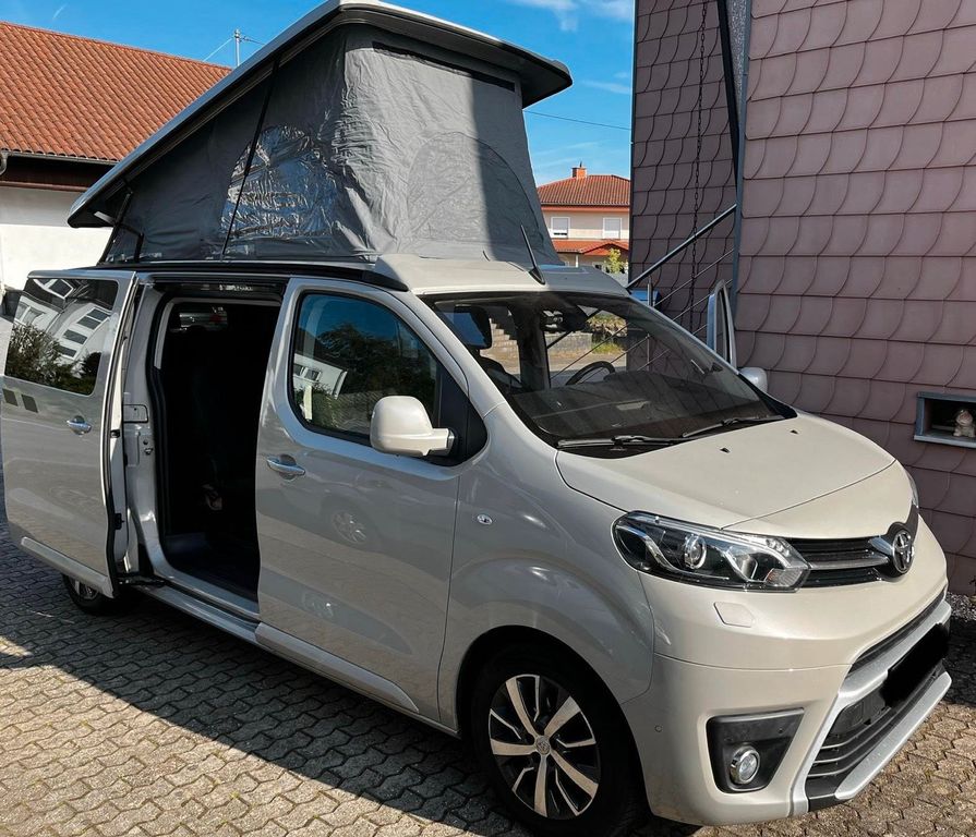 Image of Toyota Verso