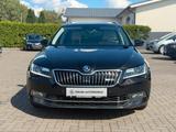 Skoda Superb Business L&K 4x4 DSG*LED*NAV*SHZ*AHK*CAM - Skoda Superb: Business