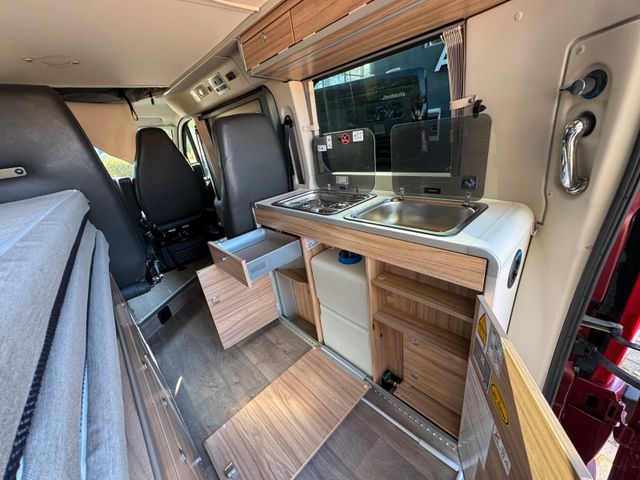 HYMER / ERIBA / HYMERCAR Sydney Aufstelldach-Autom-118 KW-Ahk-Alarm-Leder