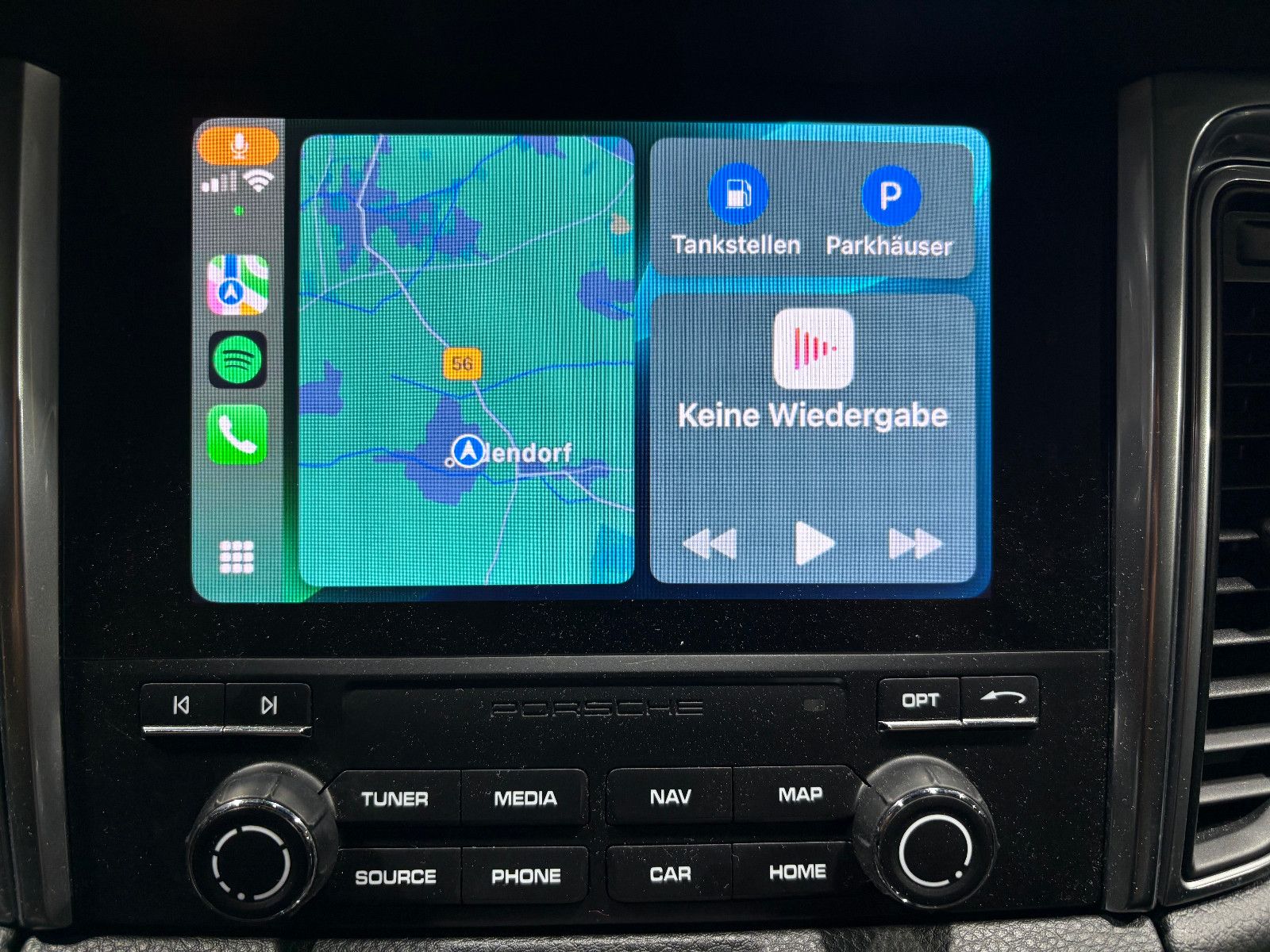 Fahrzeugabbildung Porsche Macan S Diesel/PANO/APPLE/NAVI/PDC/TEMPOMAT/SHZ