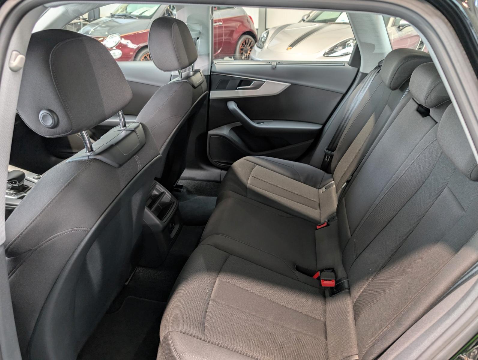 Audi A4 Avant 35 TDI S tronic Navi LED, миниатюра 11