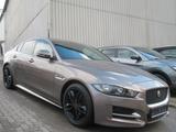 Jaguar XE R-Sport-NAVI-PANO-PDC-SHZ-LEDER-AHK-2.HAND - Jaguar XE in Essen