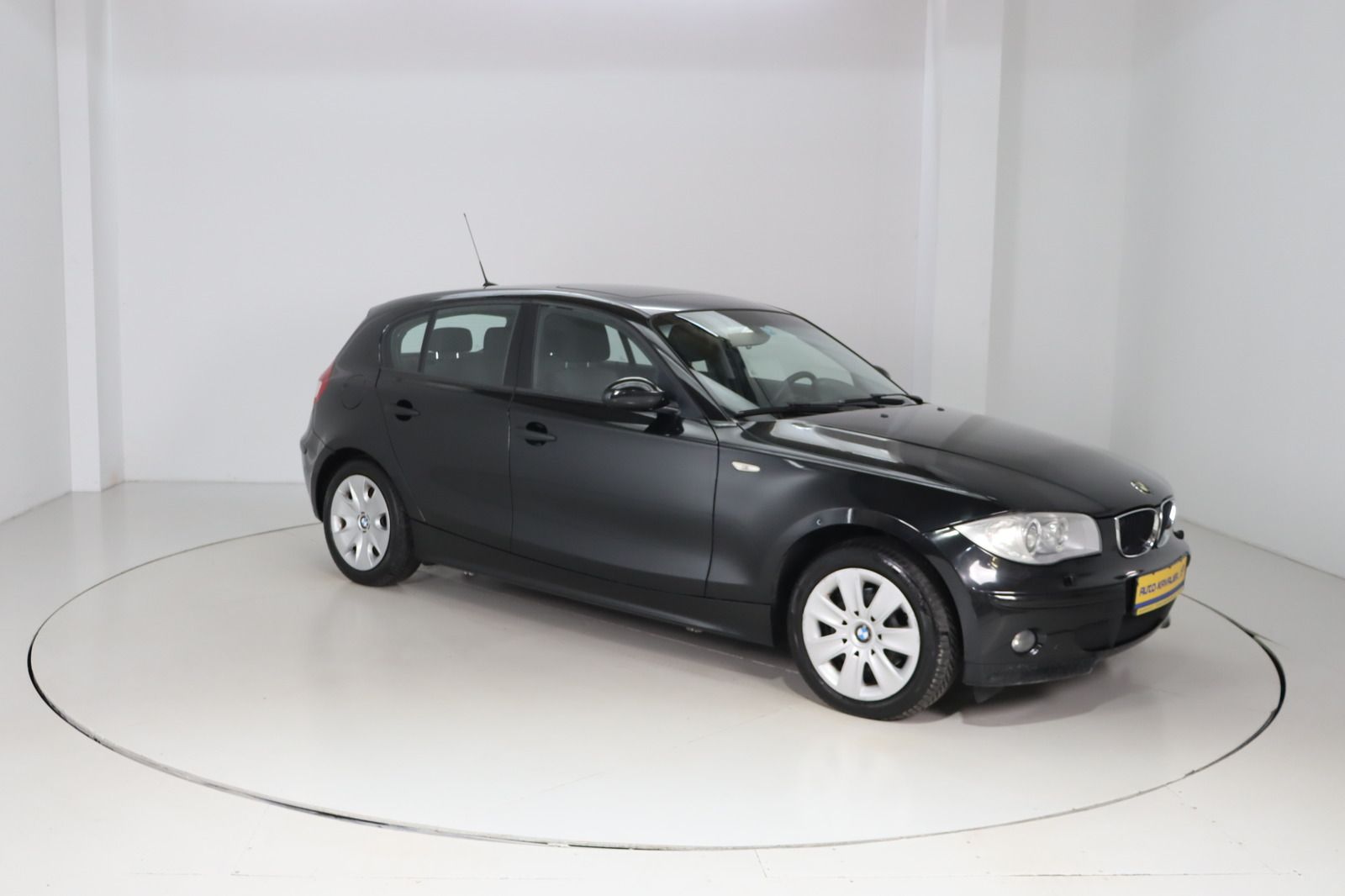 Fahrzeugabbildung BMW 118 d * Xenon * PDC