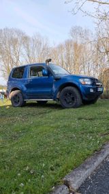 Mitsubishi pajero v60 3.5gdi neuer TÜV - Mitsubishi Pajero: Gdi