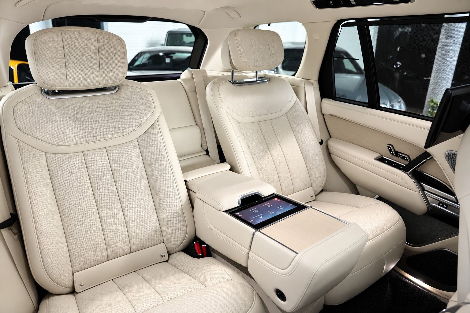 Fahrzeugabbildung Land Rover Range Rover P530 Autobiography *FondTV*Meridian*