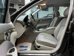 Fahrzeugabbildung Mercedes-Benz E 240 Lim. / Avantgarde Xenon Sitzheizung Klima