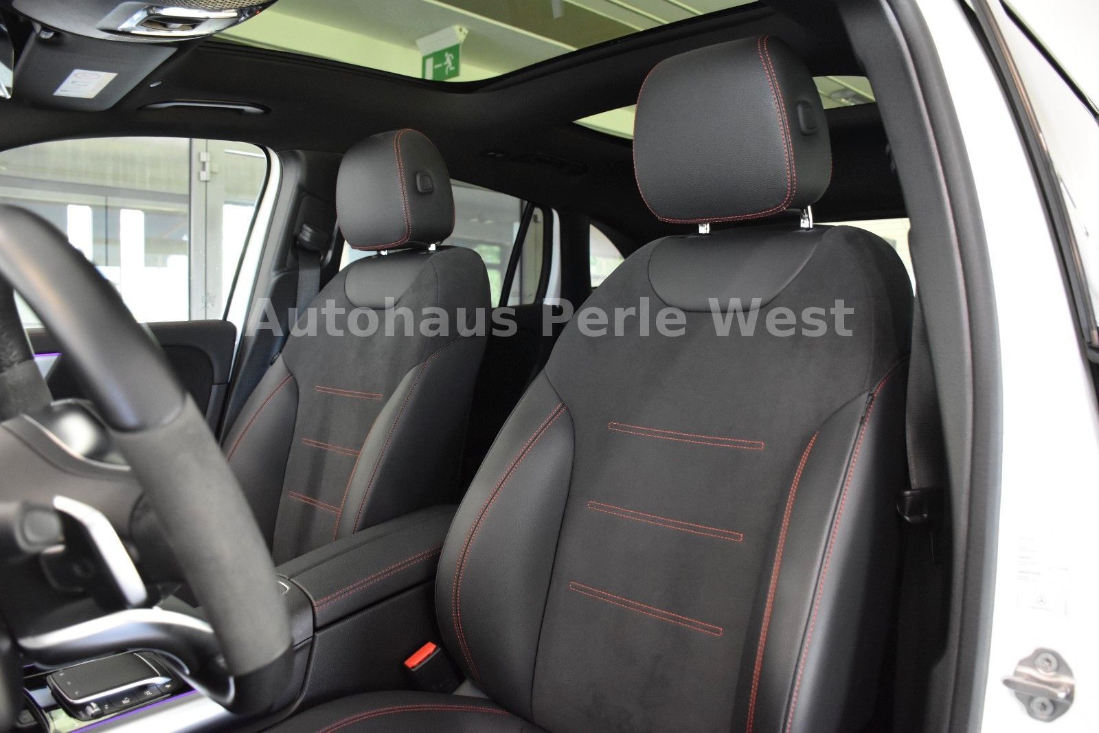 Mercedes-Benz GLA 220 d 4Matic 8G-DCT AMG LINE PANO 360CAM LED foto 15