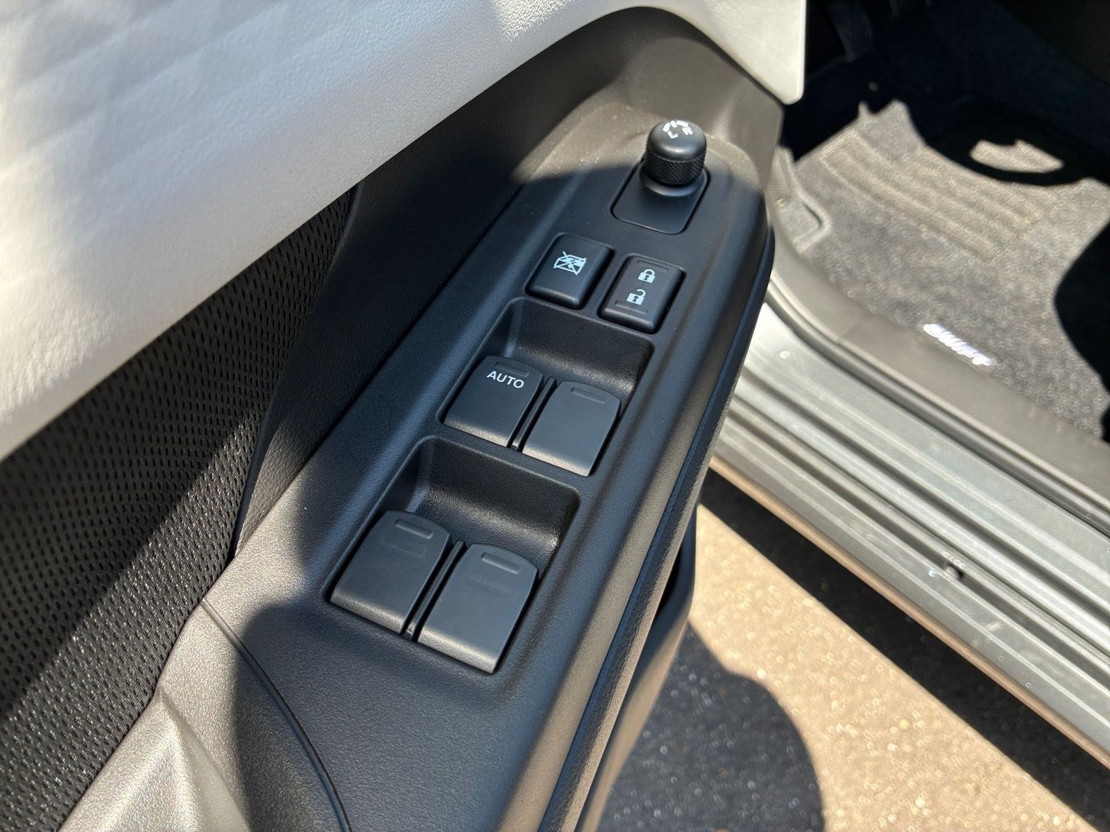 Fahrzeugabbildung Suzuki Swift 1.2 Club LED,Navi,ACC,Klima,Kamera