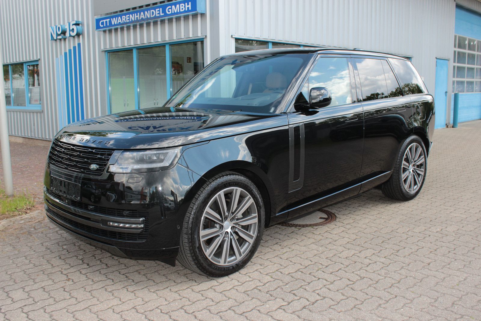 Fahrzeugabbildung Land Rover *MY25* Range Rover P460e HSE Hybrid