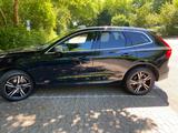 Volvo XC60 D4 AWD R Design Geartronic R Design - Volvo Gebrauchtwagen in Troisdorf