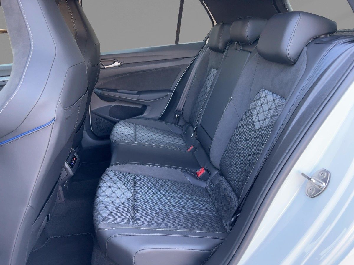 Volkswagen Golf - Bild 8