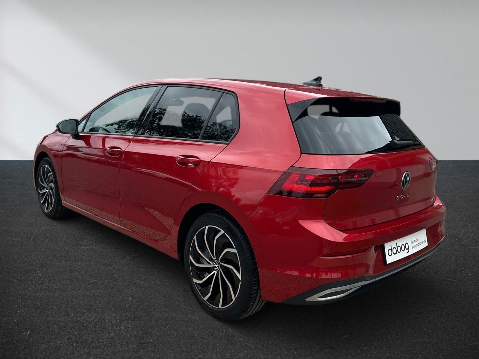 Volkswagen Golf VIII Lim. Life eTSI – Bild 8