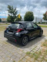 Toyota Yaris 1.5-l-VVT-i Hybrid CVT Team Deutschlan... - Toyota Yaris: De