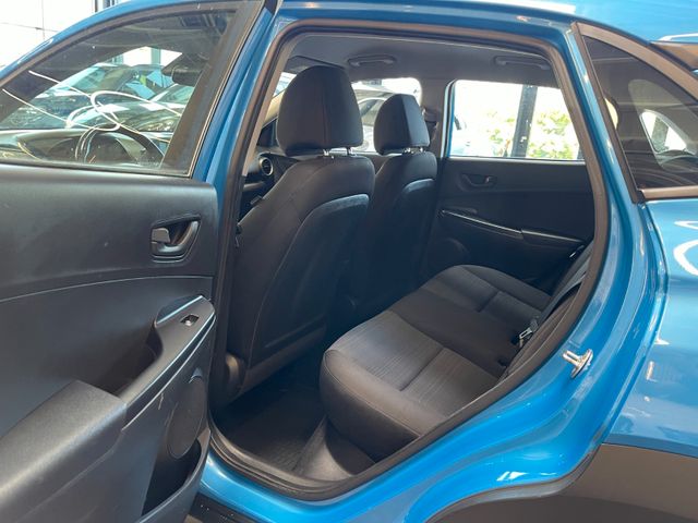 Hyundai Kona Select 2WD *1.HAND*KLIMA*TÜV 0627*TEMPOMAT