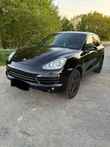 Porsche Cayenne 3.0 Diesel - Porsche Cayenne aus 2011 mit Diesel-Antrieb