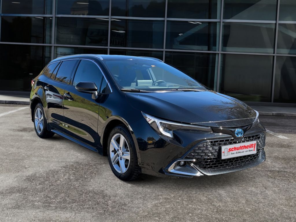 Fahrzeugabbildung Toyota Corolla 1.8 Hybrid Touring Sports Team Deutschla