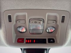 Fahrzeugabbildung Citroën C3 PureTech 110 Autom. Shine Pack NAVI Kamera